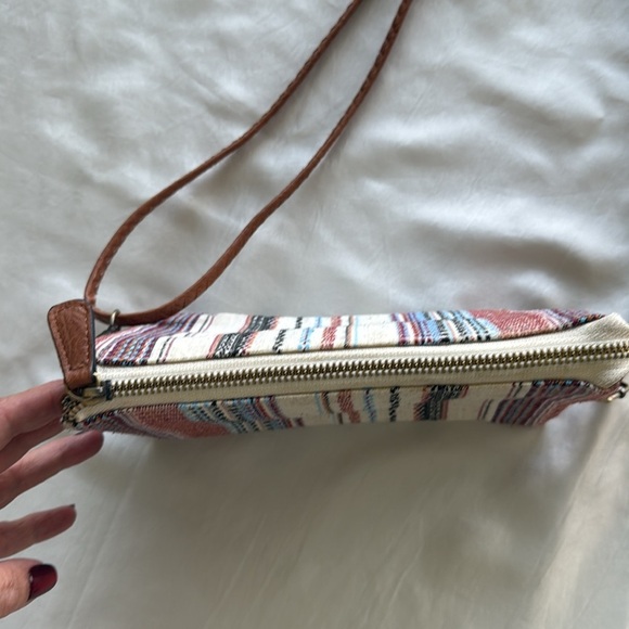 Jen & Co Riley Multi Stripe Crossbody Bag Clutch Multi Pockets Zip Adjustable - Picture 6 of 9